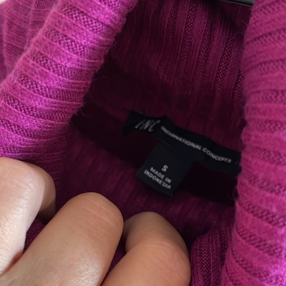 Inc Sweater - Picture 4 of 7